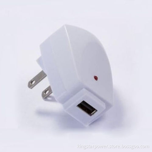 Universal USB Mobile Phone Charger for Samsung, Nokia,iPhone,HTC,RIM's Blackberry Bold,Sony Ericsson
